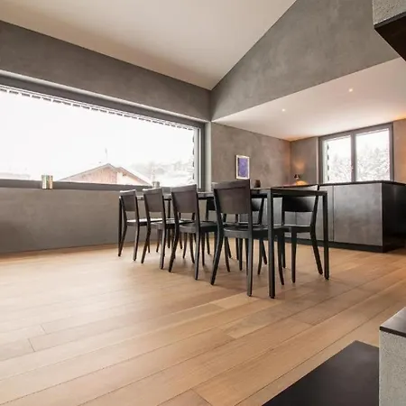 Apartment Three-bedroom Luxury Up To 6 Guests- If You Want To Book, Please Contact On Wh-ats-app - 0034-635-520-036 !!!! Arosa